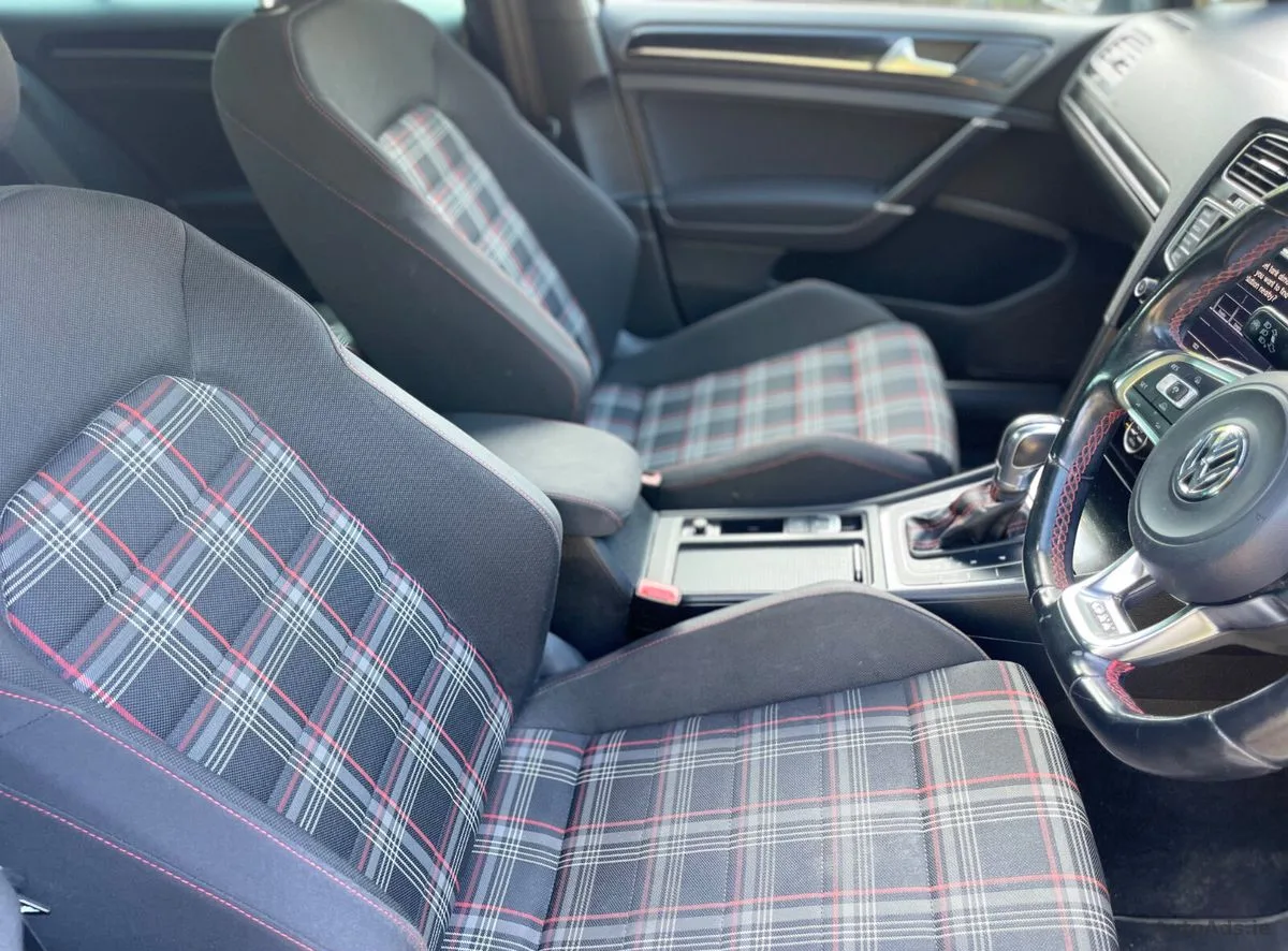2015 Volkswagen Golf – photo 11