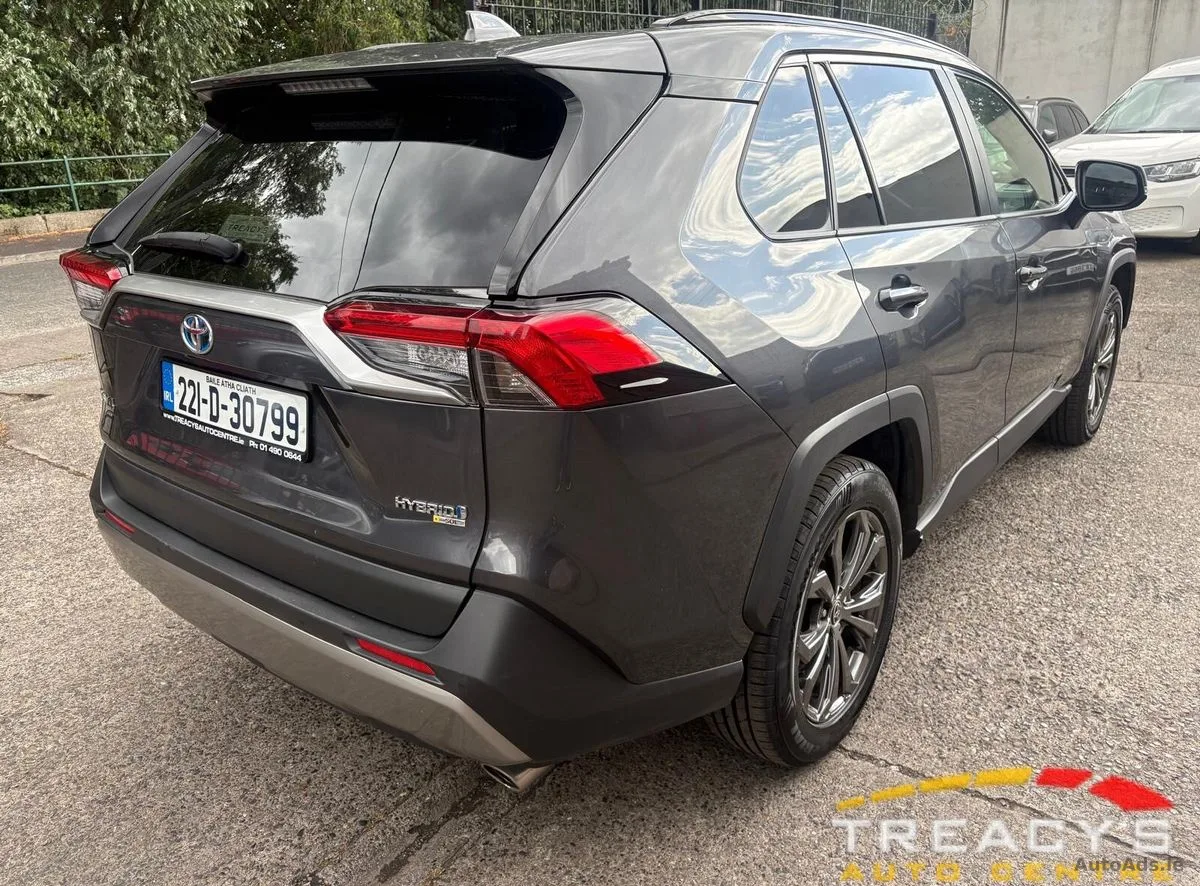 2022 Toyota RAV4 – photo 3