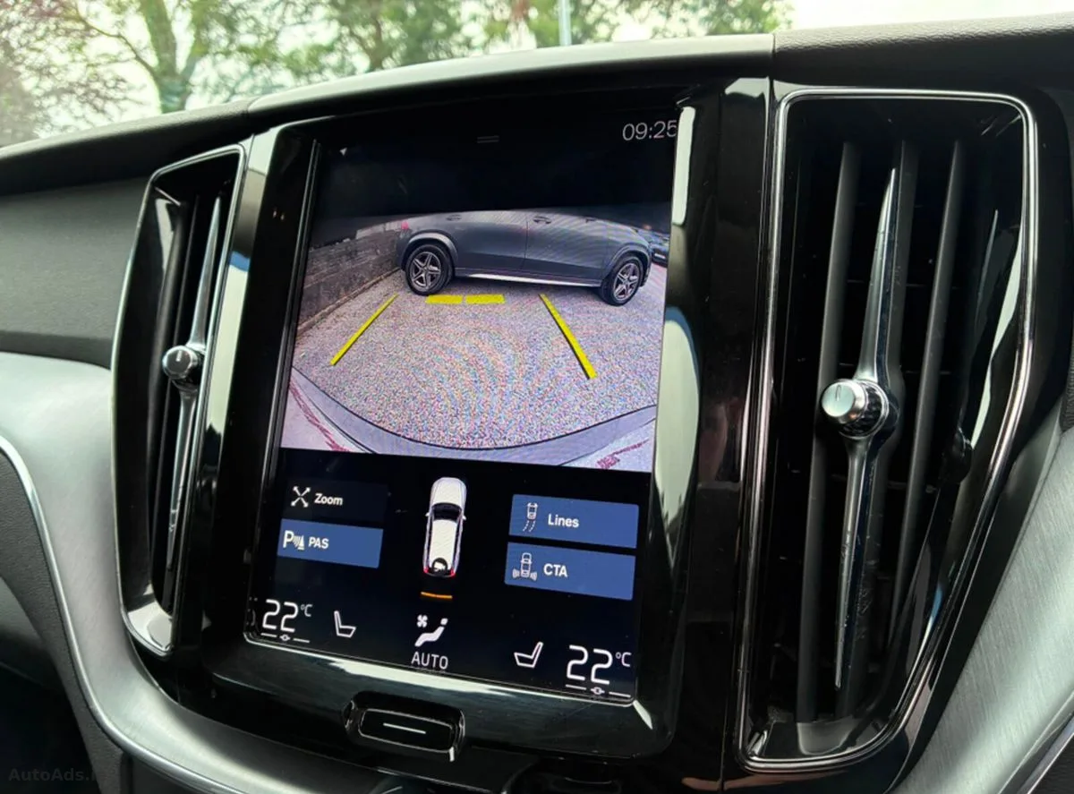 2020 Volvo XC60 – photo 7