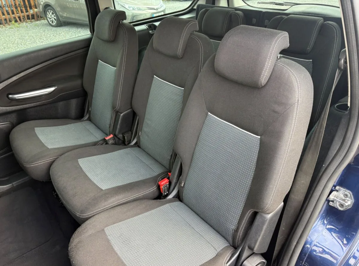 2013 Ford Galaxy – photo 14