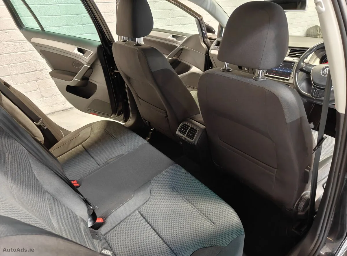 2014 Volkswagen Golf – photo 12