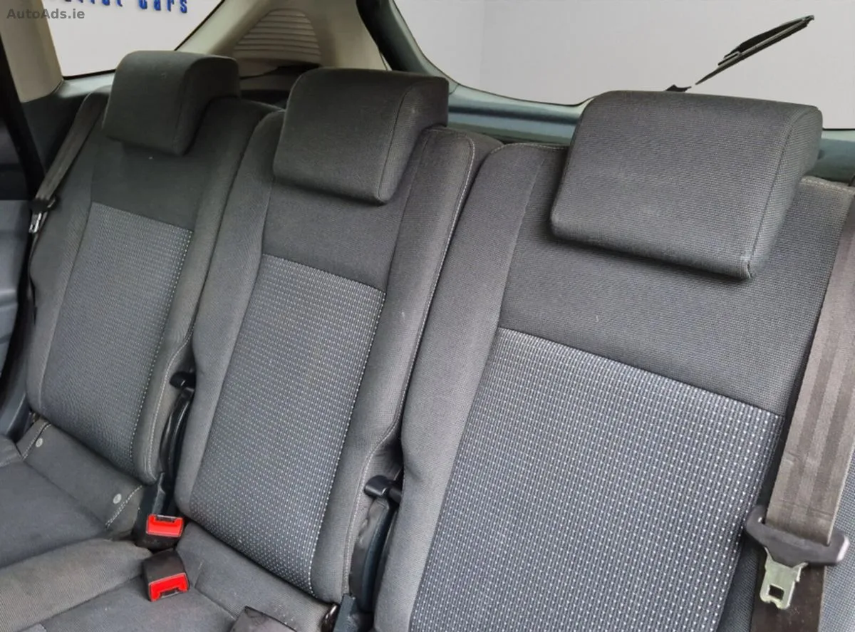 2012 Ford C-Max – photo 11