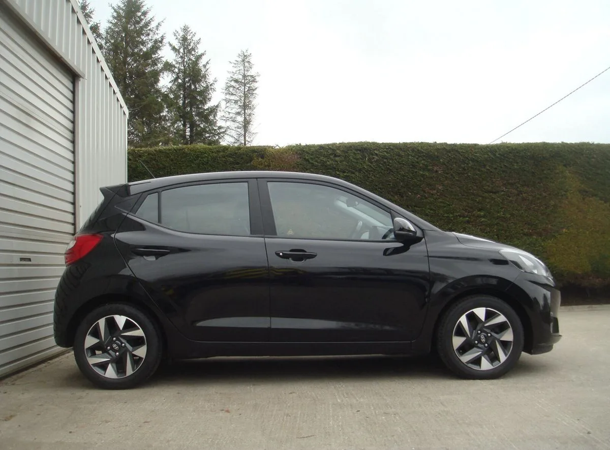 2023 Hyundai i10 – photo 2