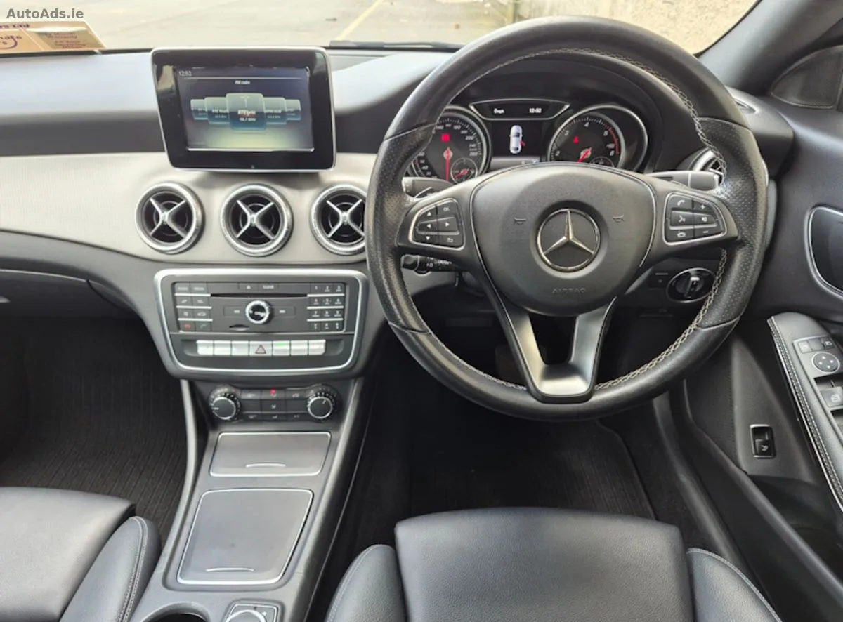 2017 Mercedes-Benz CLA – photo 2