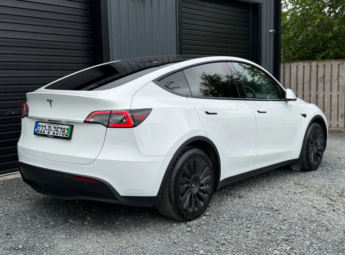 2022 Tesla Model Y – photo 3