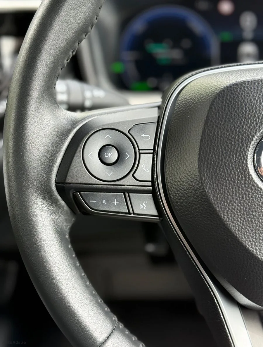 2025 Toyota Corolla – photo 20