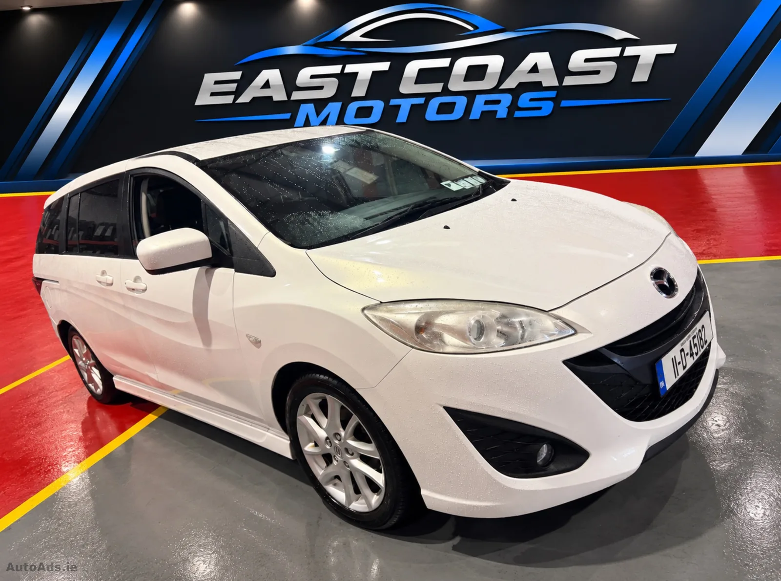 2011 Mazda Mazda5 – photo 2