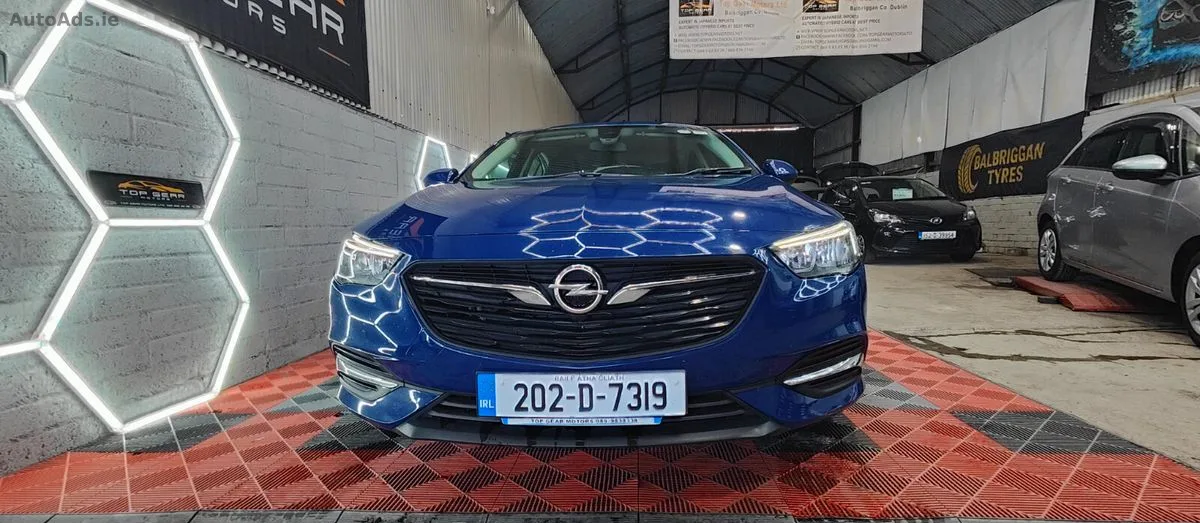 2020 Opel Insignia