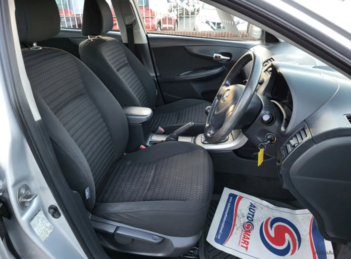 2010 Toyota Corolla – photo 12