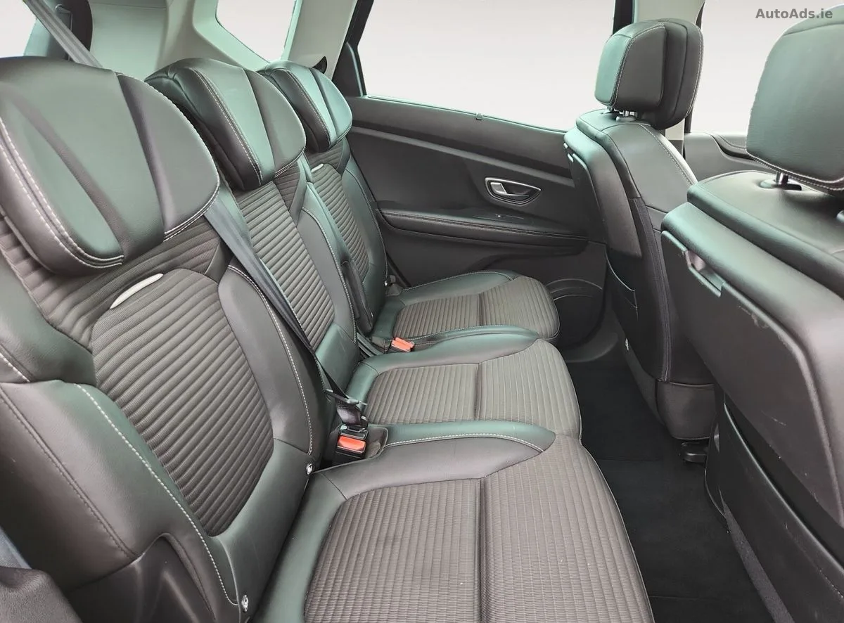2017 Renault Scenic – photo 11