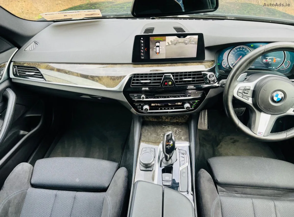 2019 BMW 5-Series – photo 17