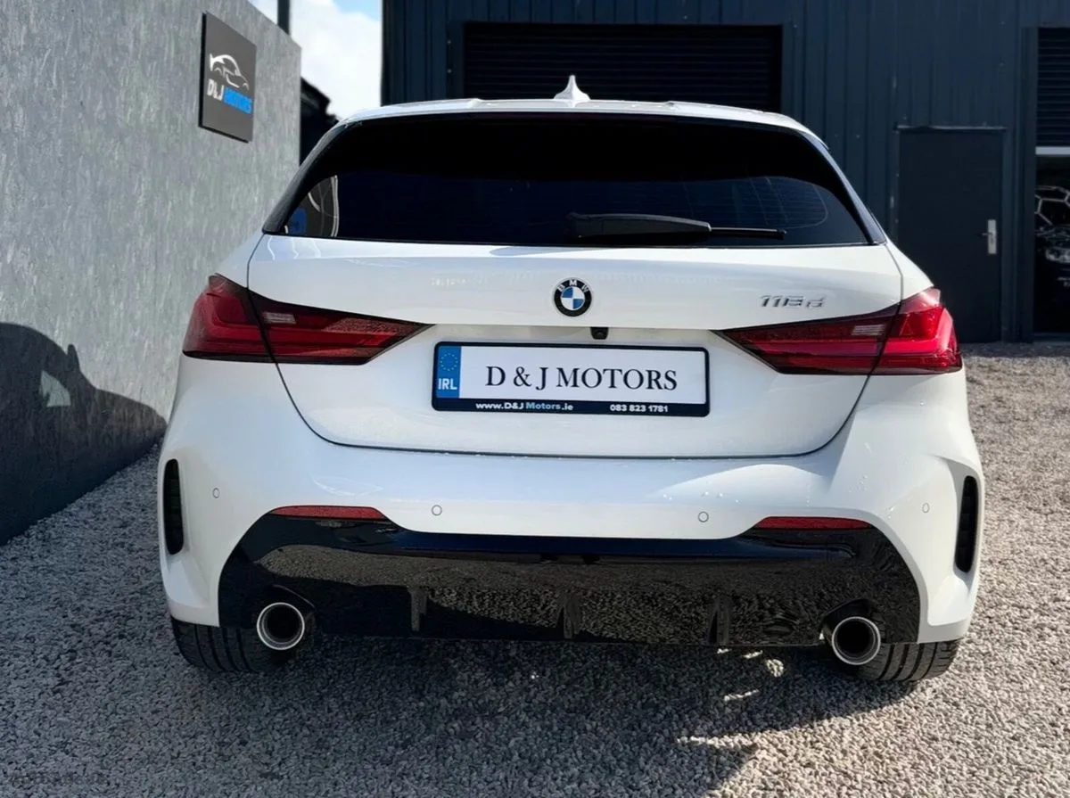 2022 BMW 1-Series – photo 9