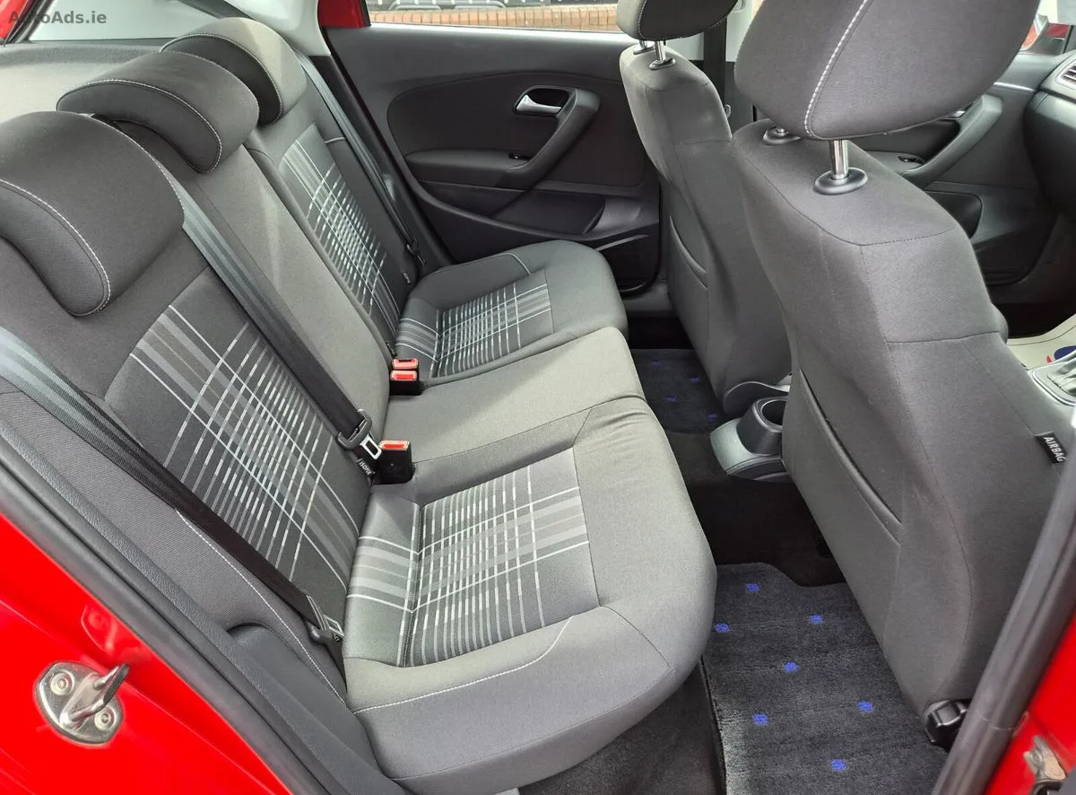 2015 Volkswagen Polo – photo 16