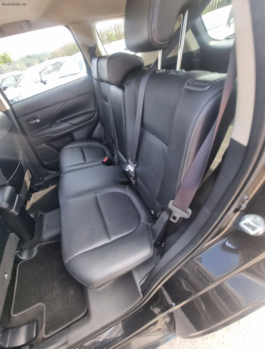 2015 Mitsubishi Outlander – photo 20