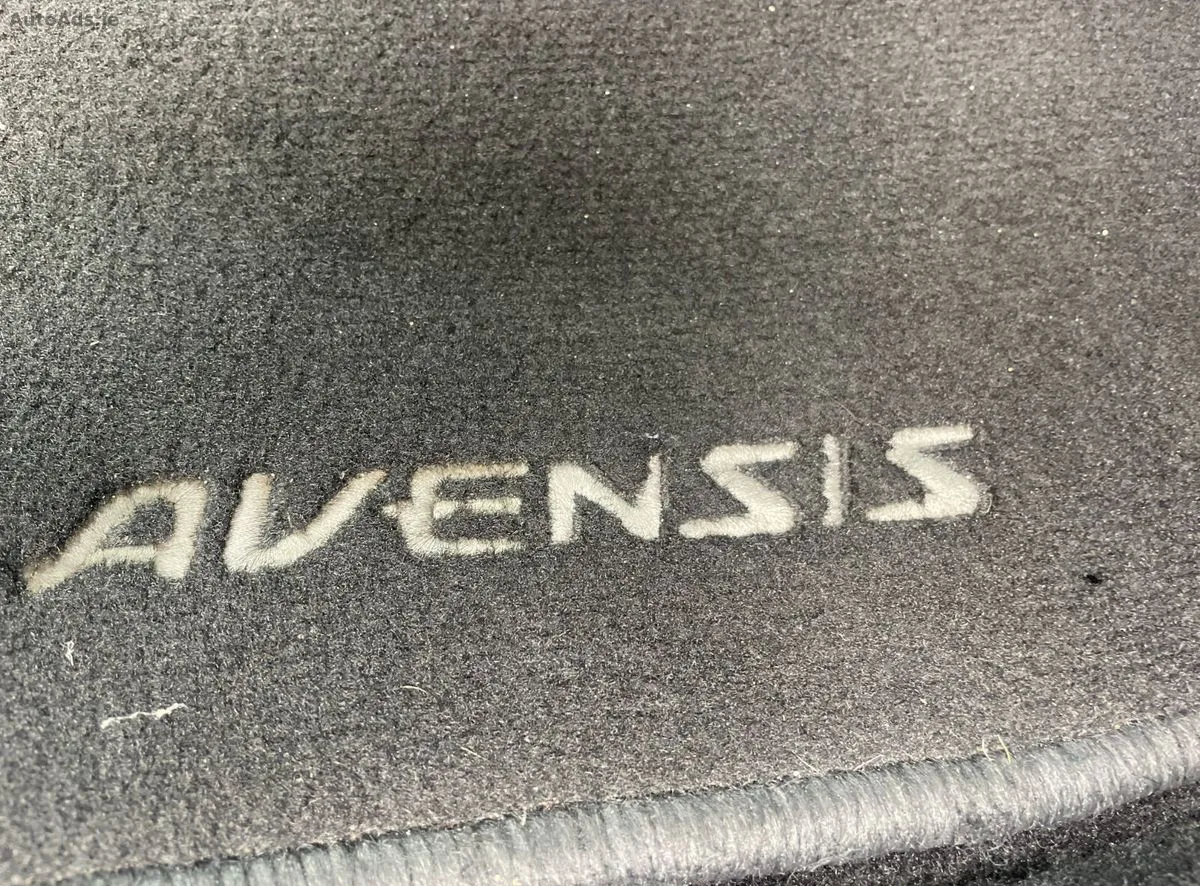 2016 Toyota Avensis – photo 18