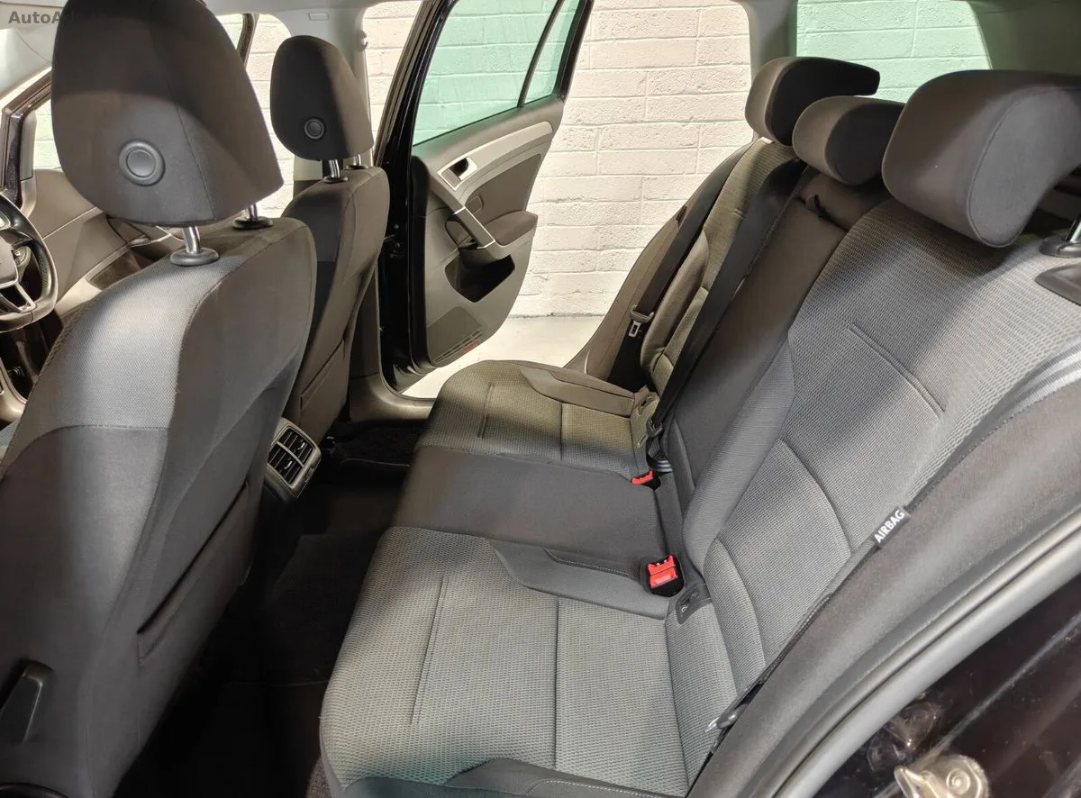 2014 Volkswagen Golf – photo 20