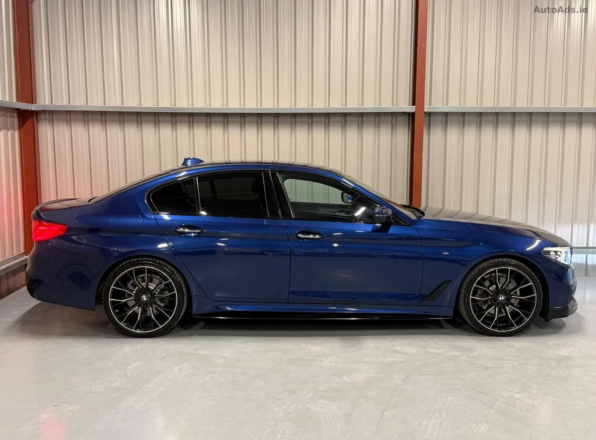 2017 BMW 5-Series – photo 8