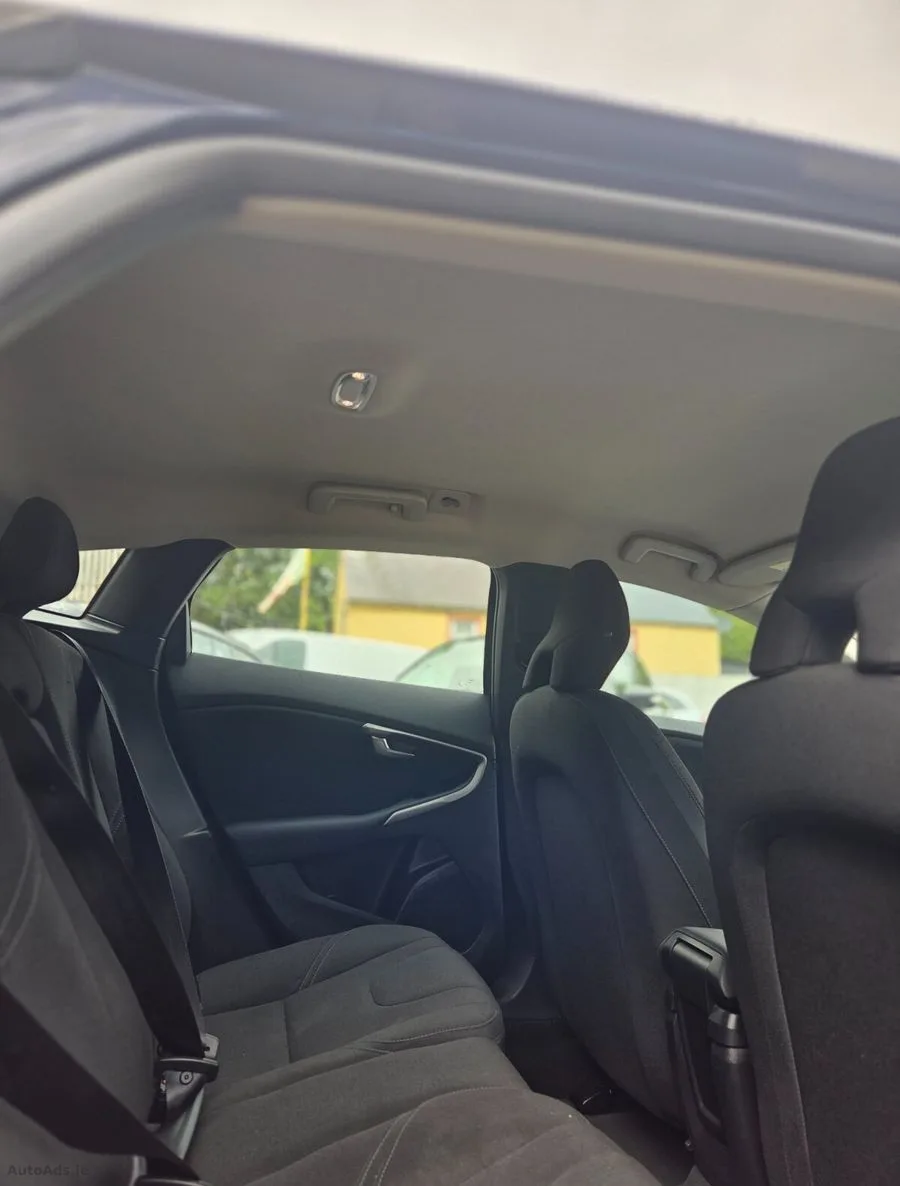 2014 Volvo V40 – photo 17