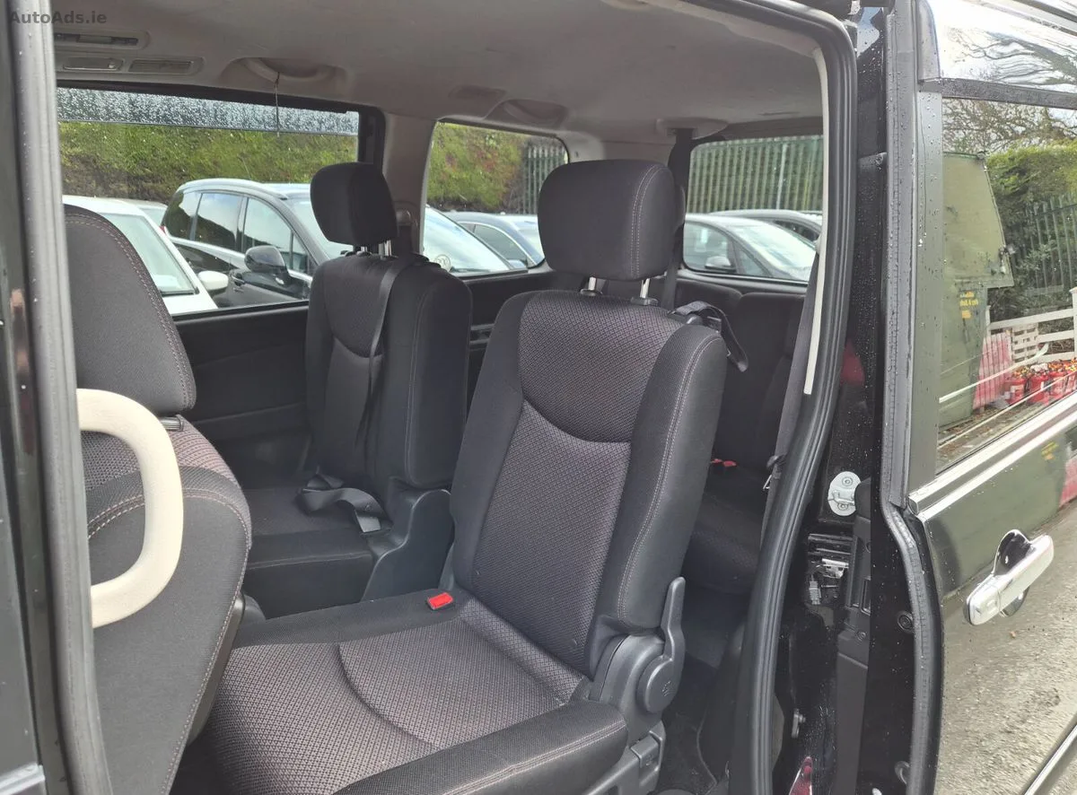 2013 Nissan Serena – photo 11