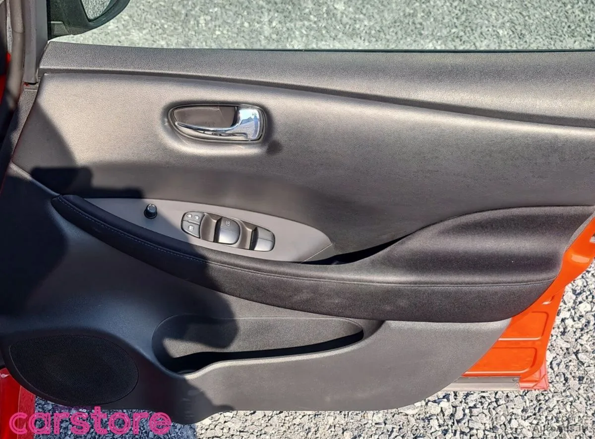 2023 Nissan Leaf – photo 18