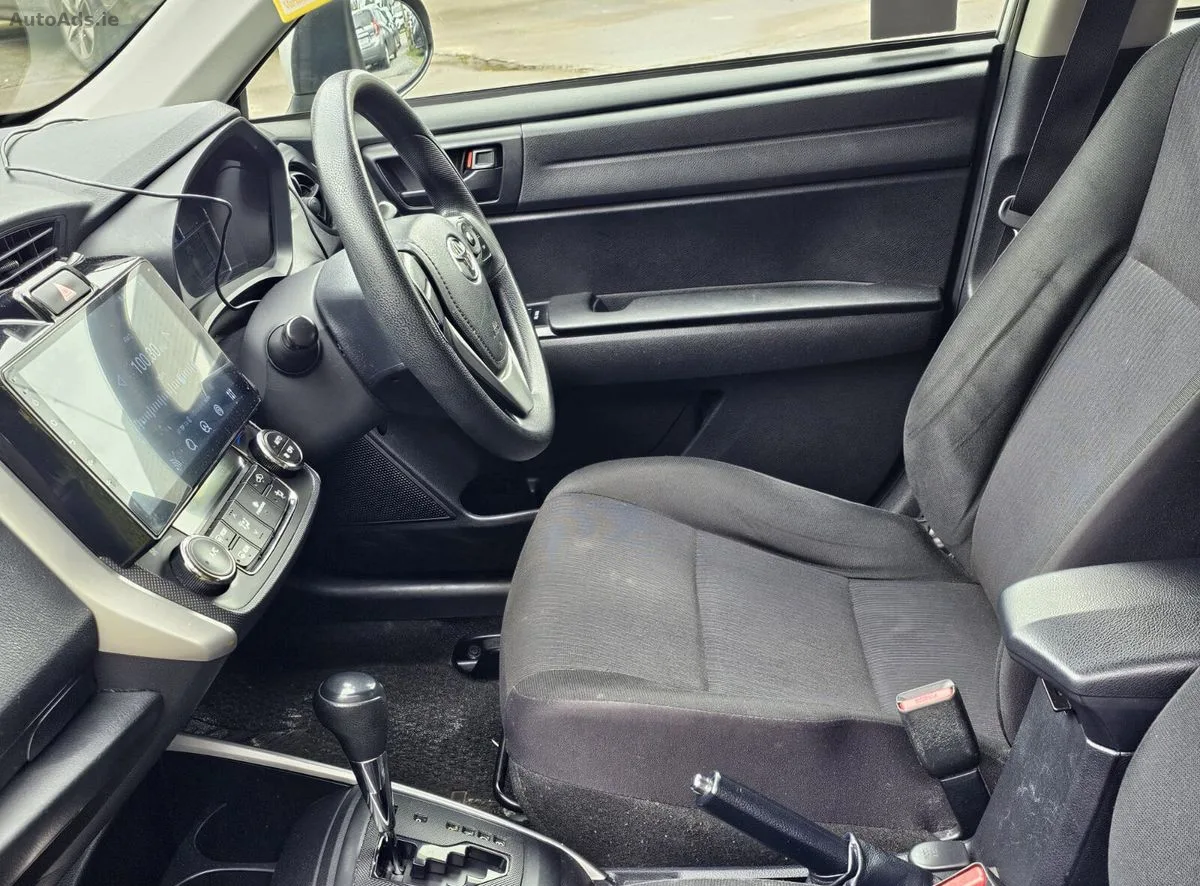2017 Toyota Corolla – photo 18