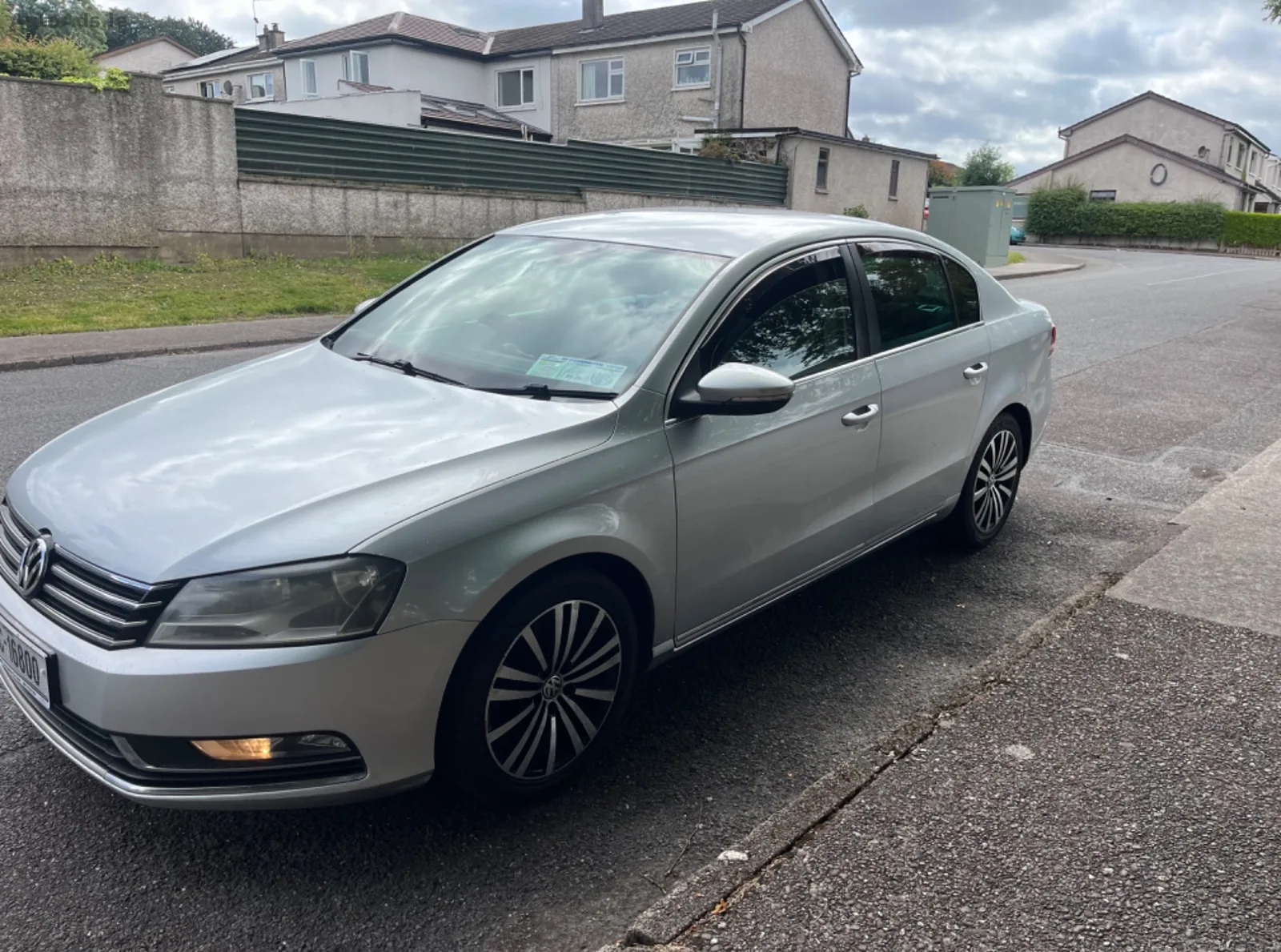 2011 Volkswagen Passat – photo 3