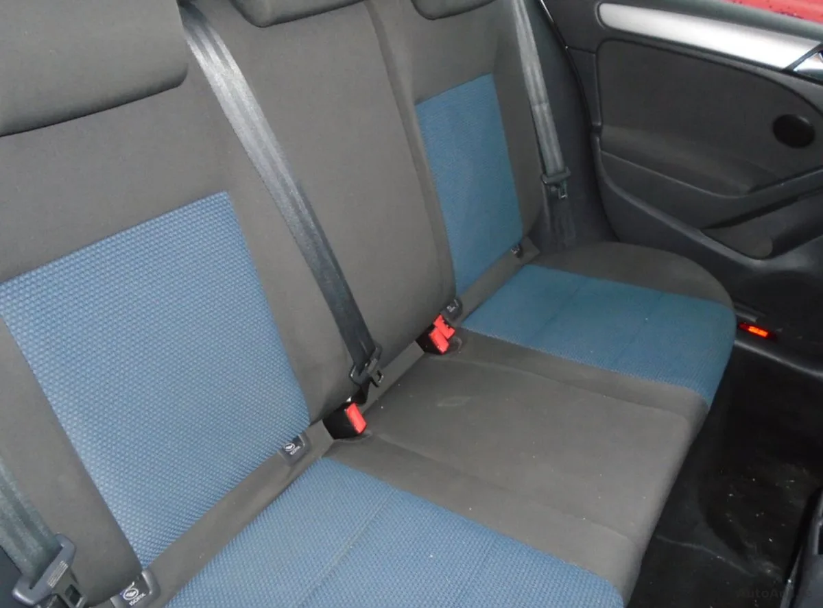 2010 Volkswagen Golf – photo 5