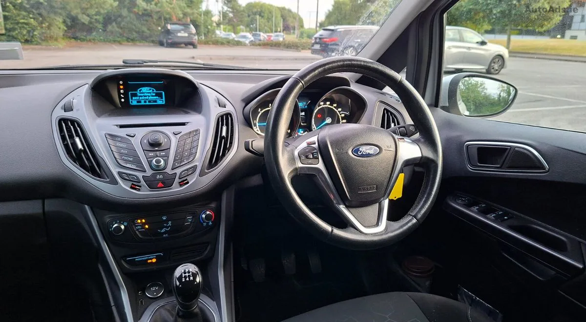 2015 Ford B-Max – photo 19