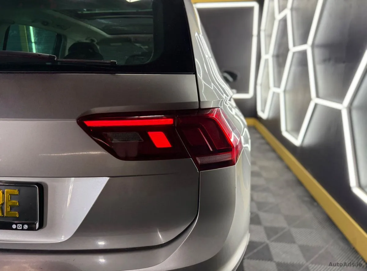 2018 Volkswagen Tiguan – photo 12