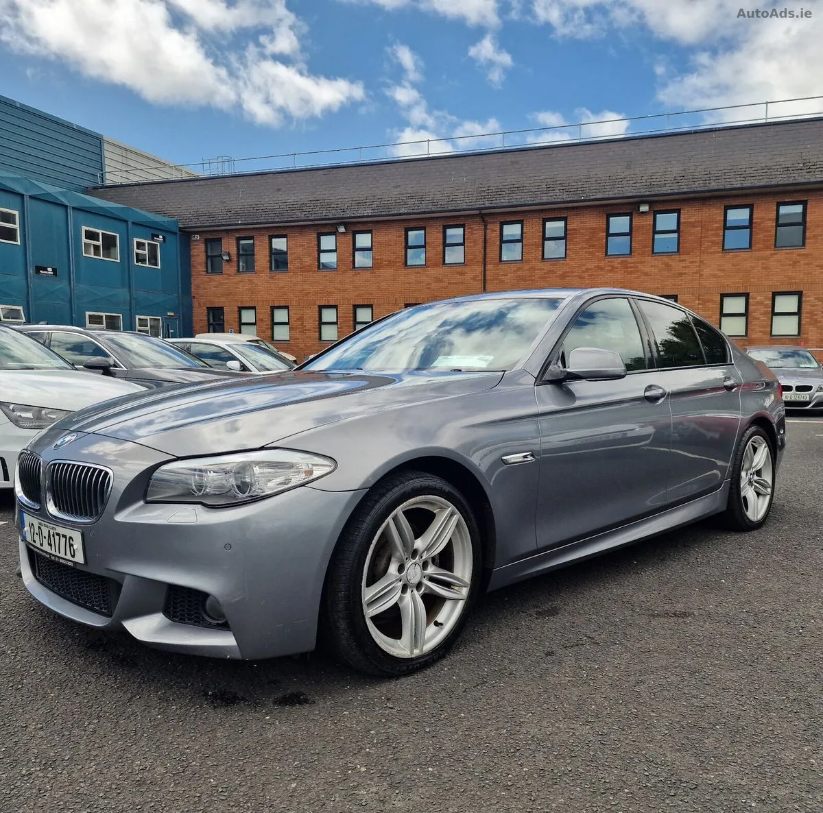 2012 BMW 5-Series – photo 1