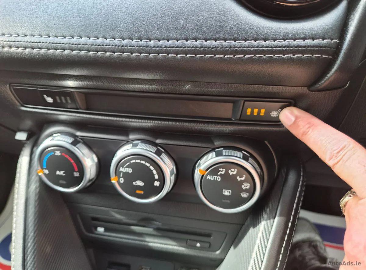 2016 Mazda Demio – photo 18