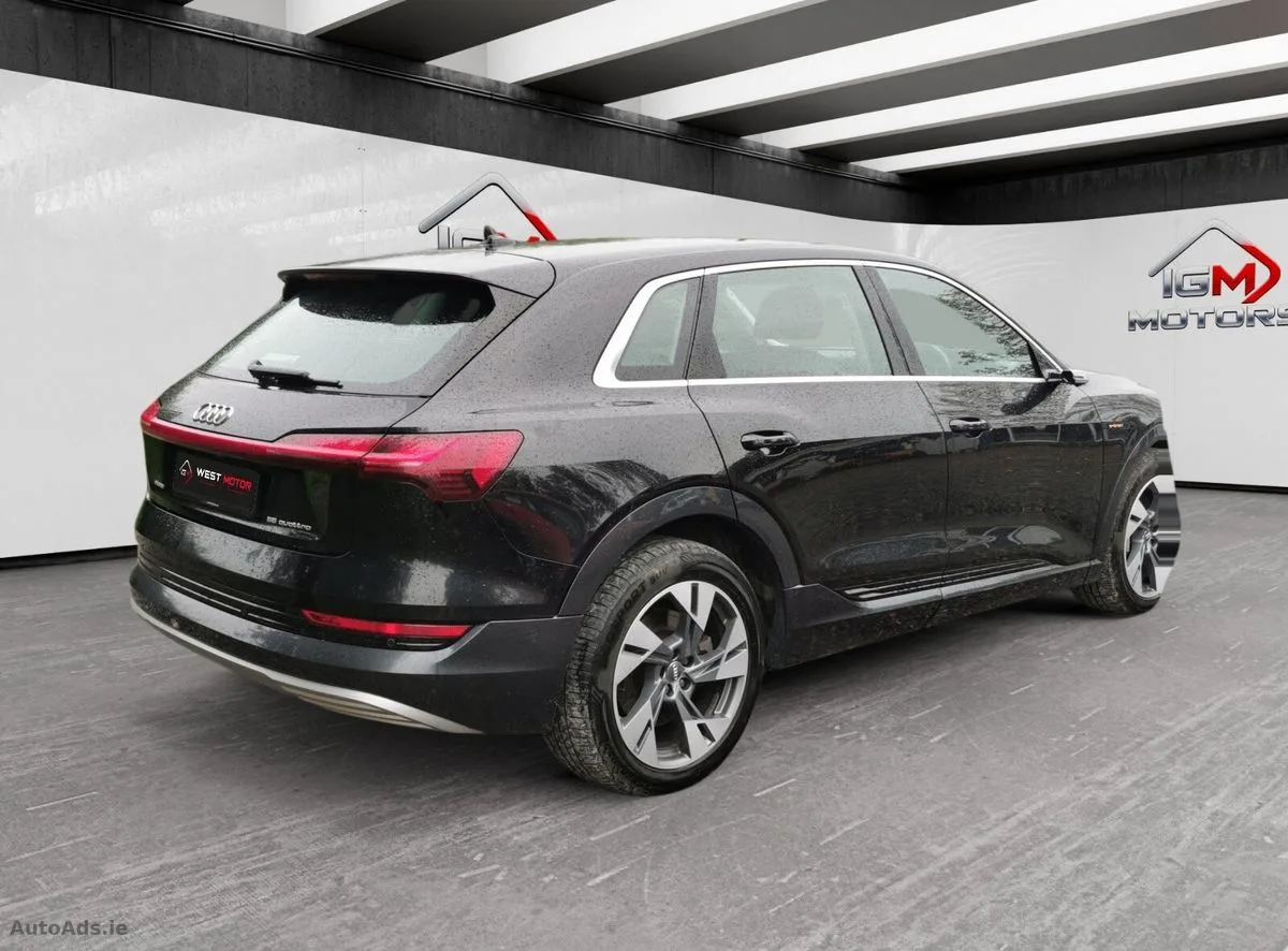 2020 Audi e-tron – photo 20