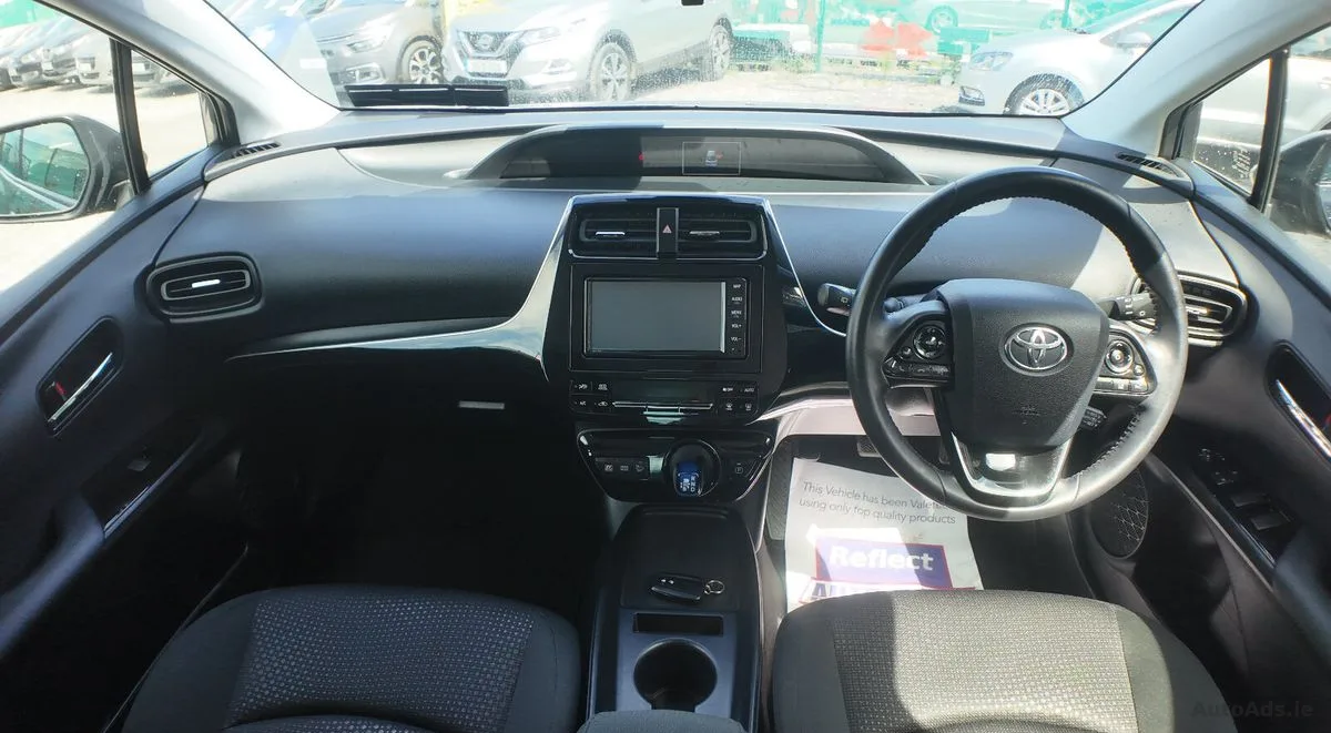 2020 Toyota Prius – photo 13