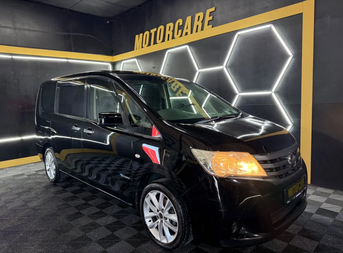 2013 Nissan Serena – photo 4