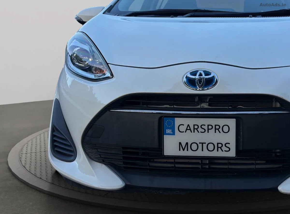 2019 Toyota Aqua – photo 4