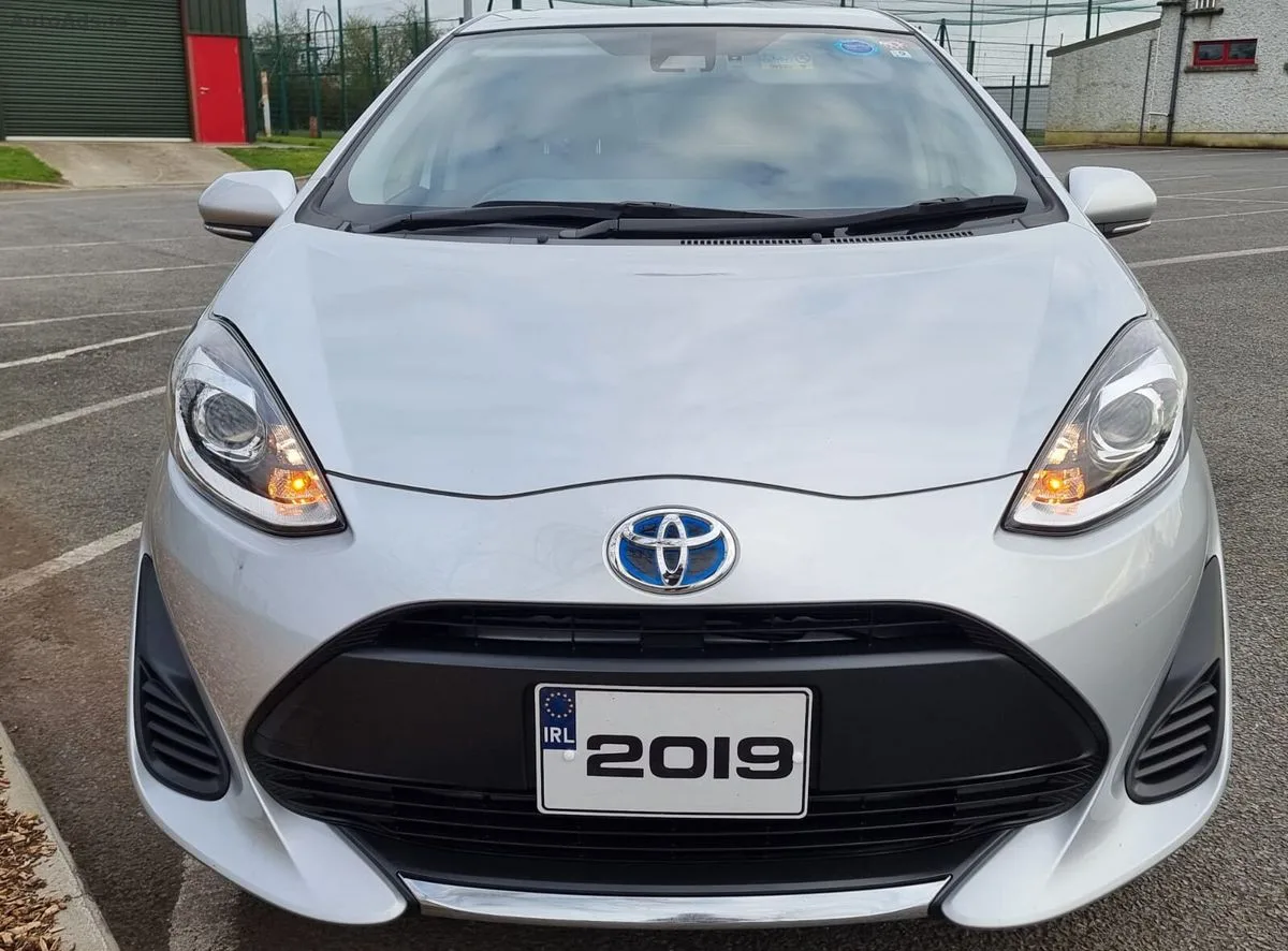 2019 Toyota Aqua – photo 10