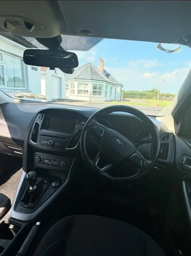 2016 Ford Focus – photo 3