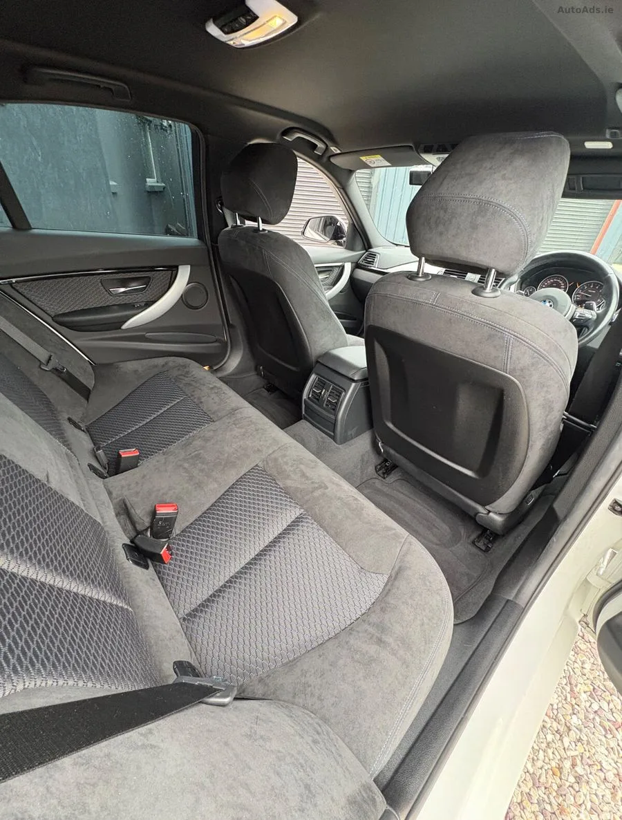 2017 BMW 3-Series – photo 9