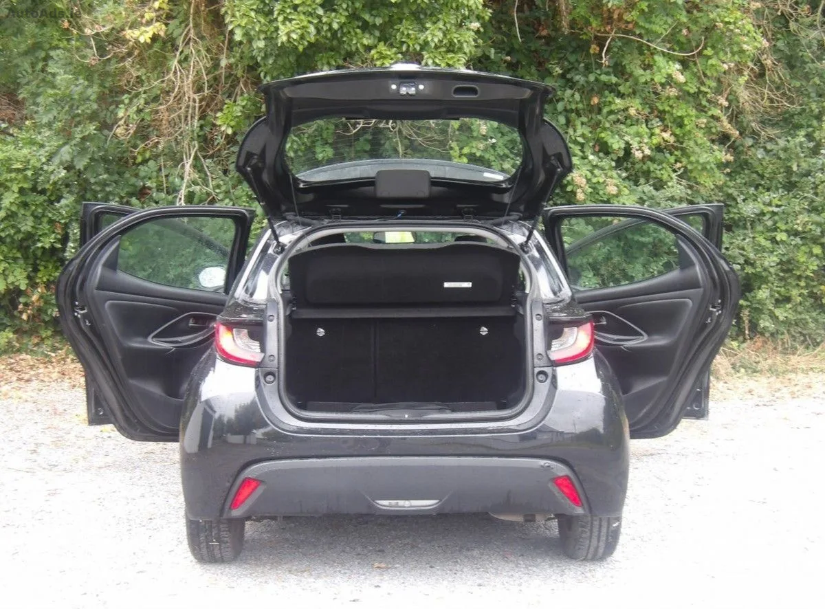 2023 Toyota Yaris – photo 14