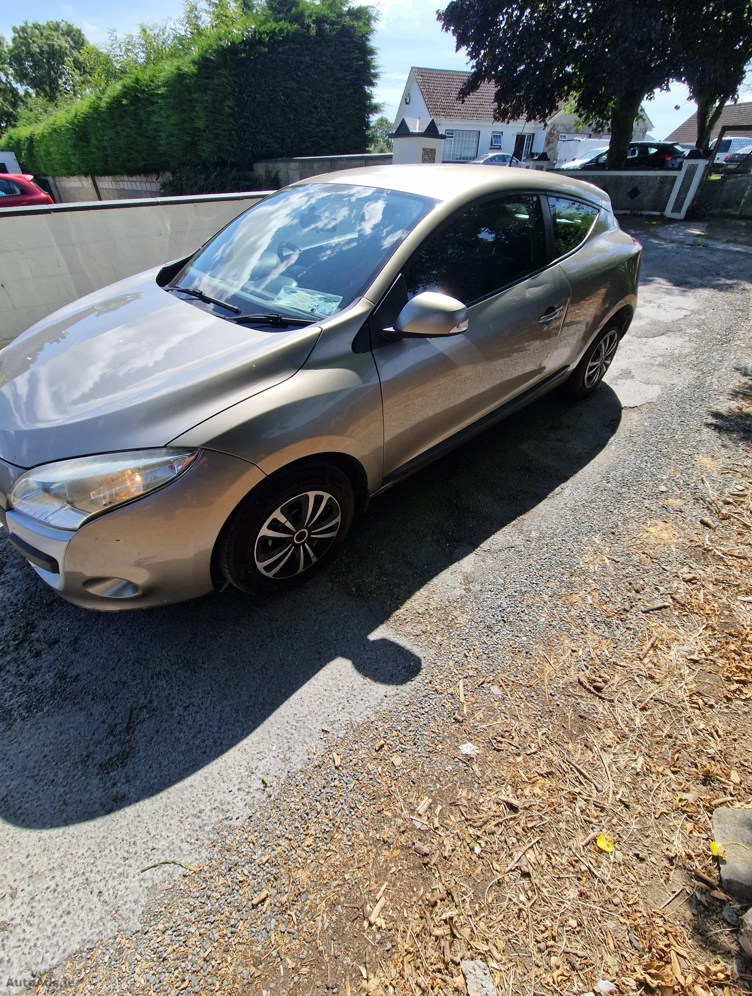2010 Renault Megane – photo 3