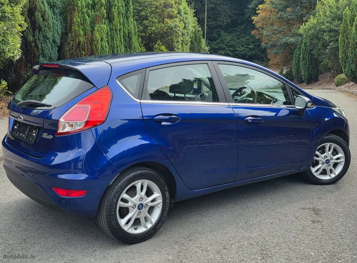 2015 Ford Fiesta – photo 7