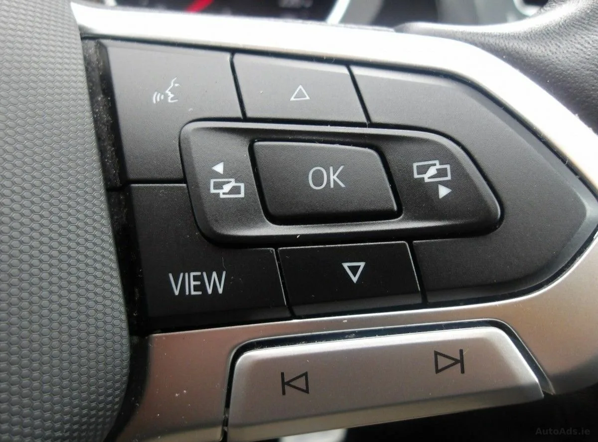 2022 Volkswagen Tiguan – photo 16
