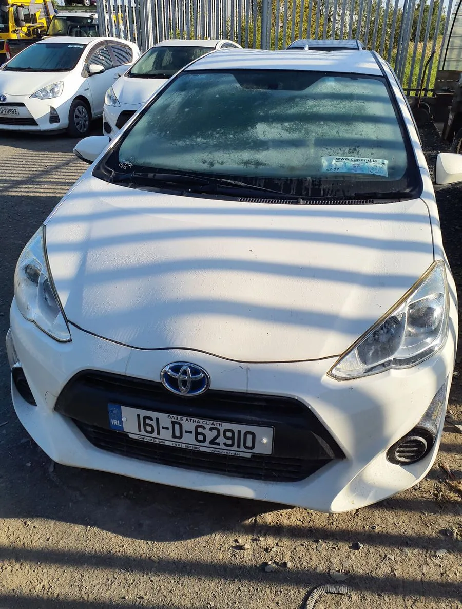 Toyota Aqua 2016 Theft damage