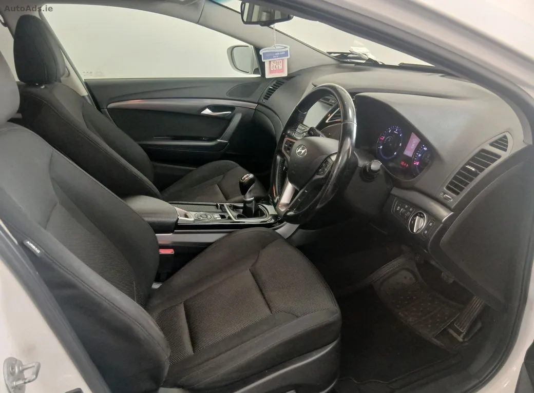 2011 Hyundai i40 – photo 8
