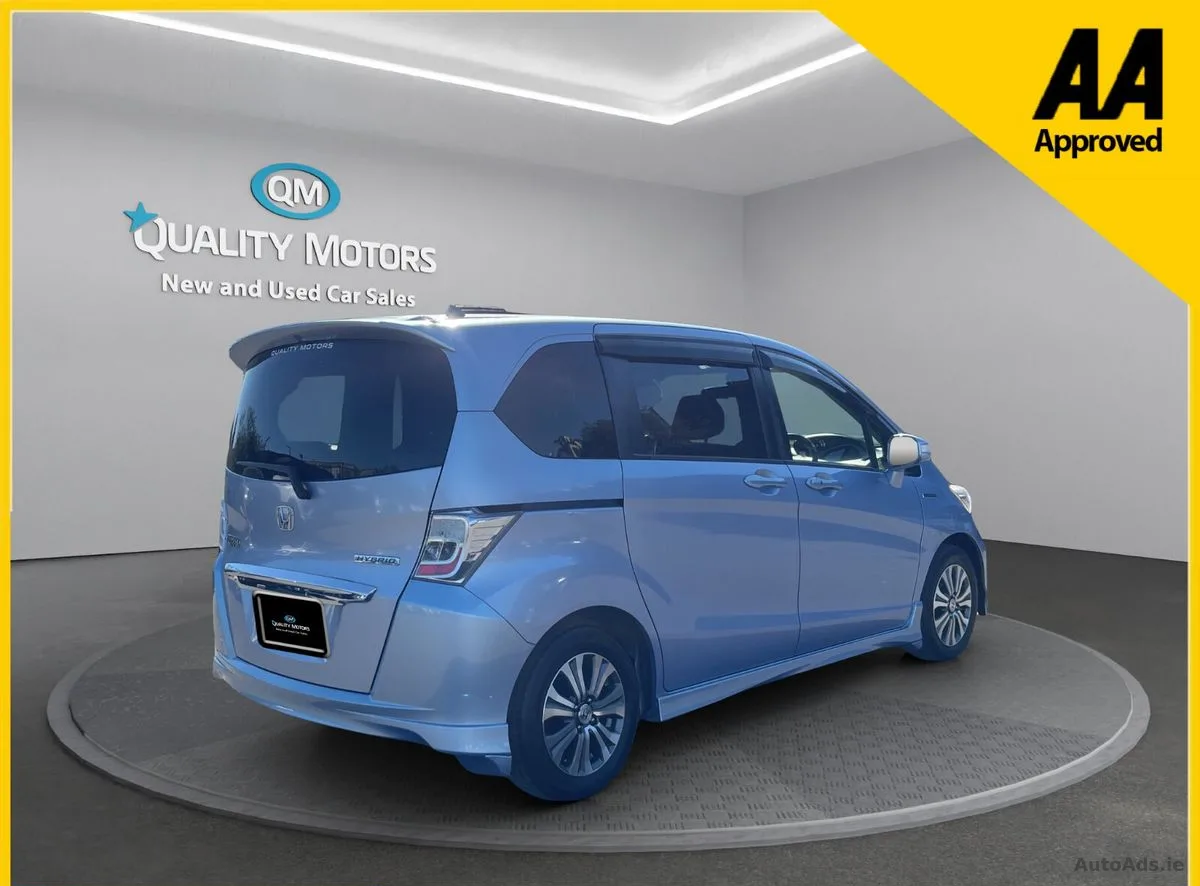 2014 Honda Freed – photo 7
