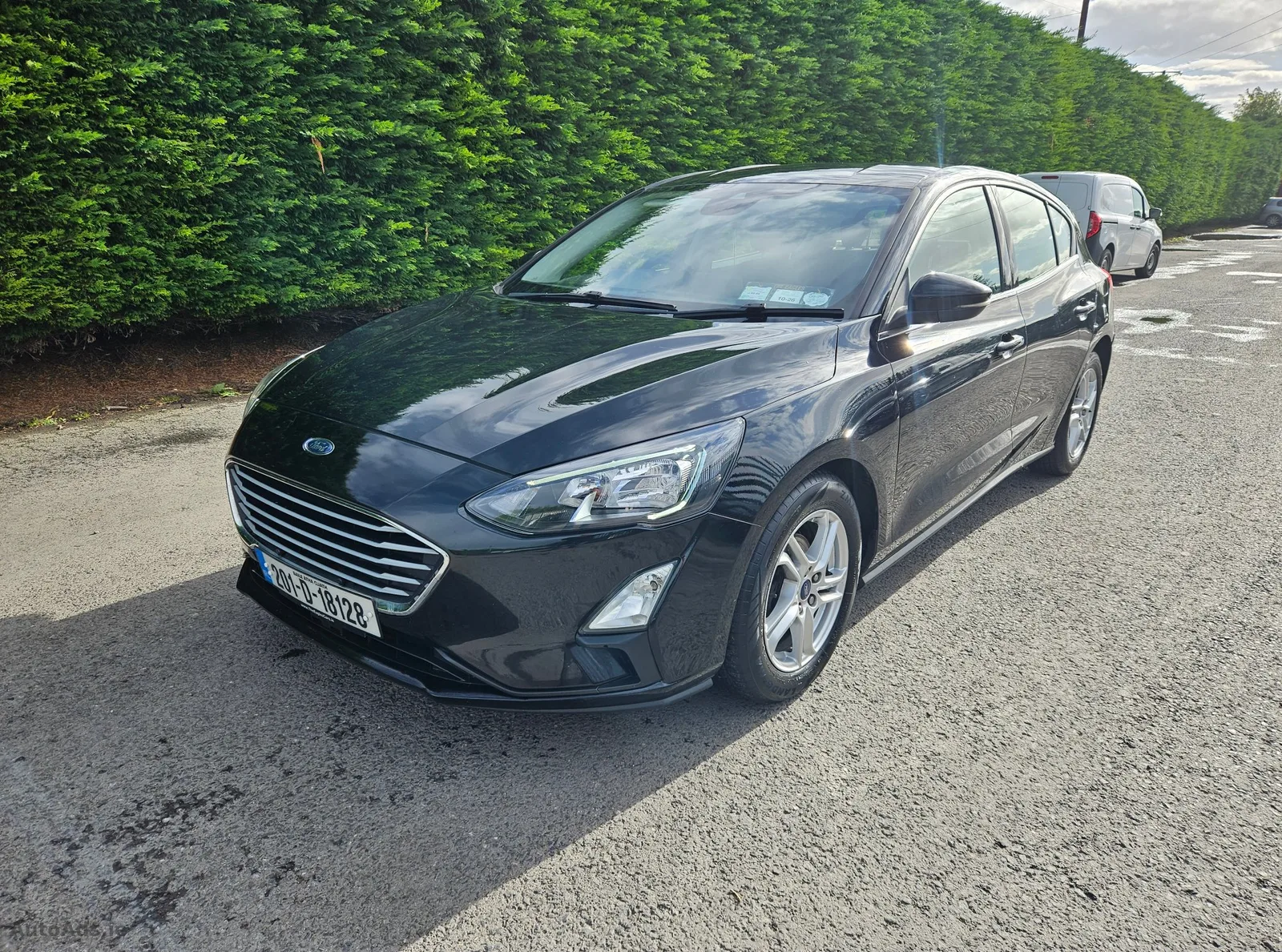 2020 Ford Focus – photo 2
