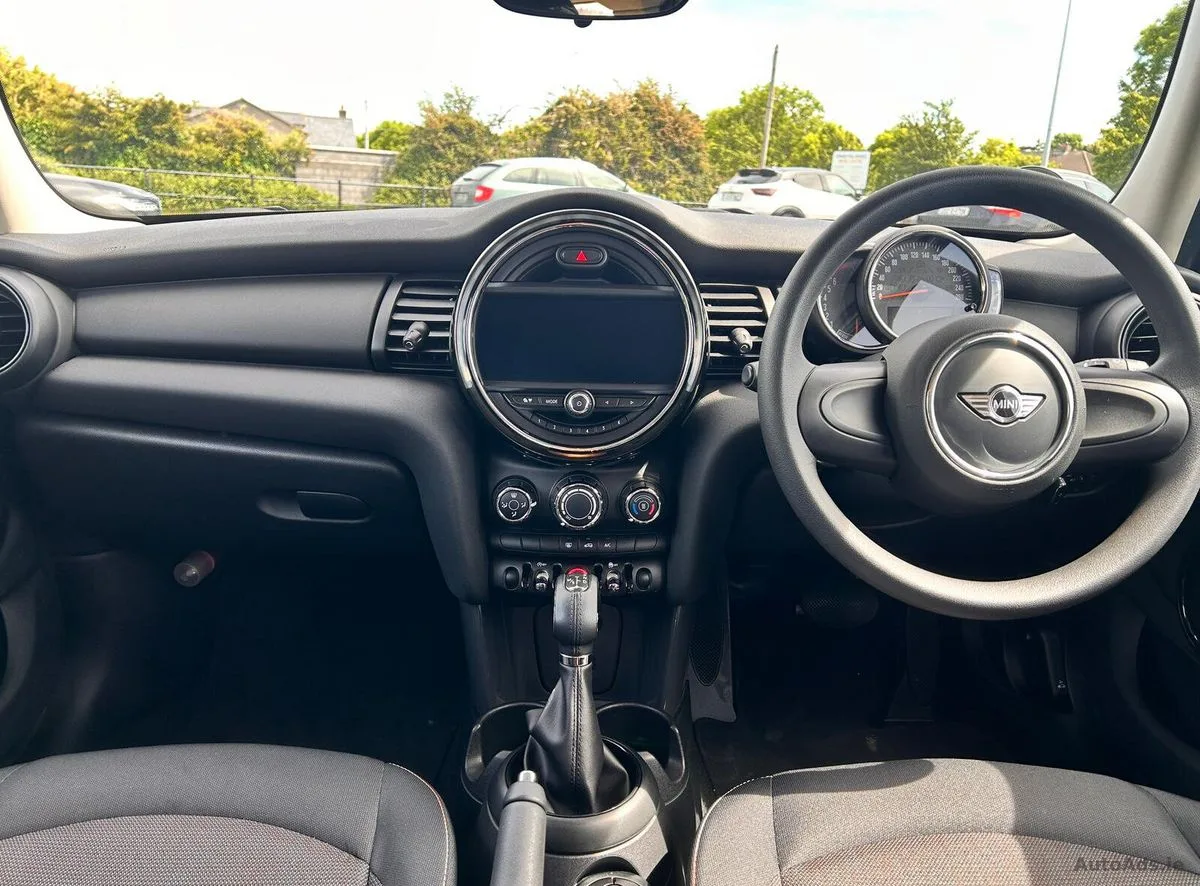 2018 Mini One – photo 13
