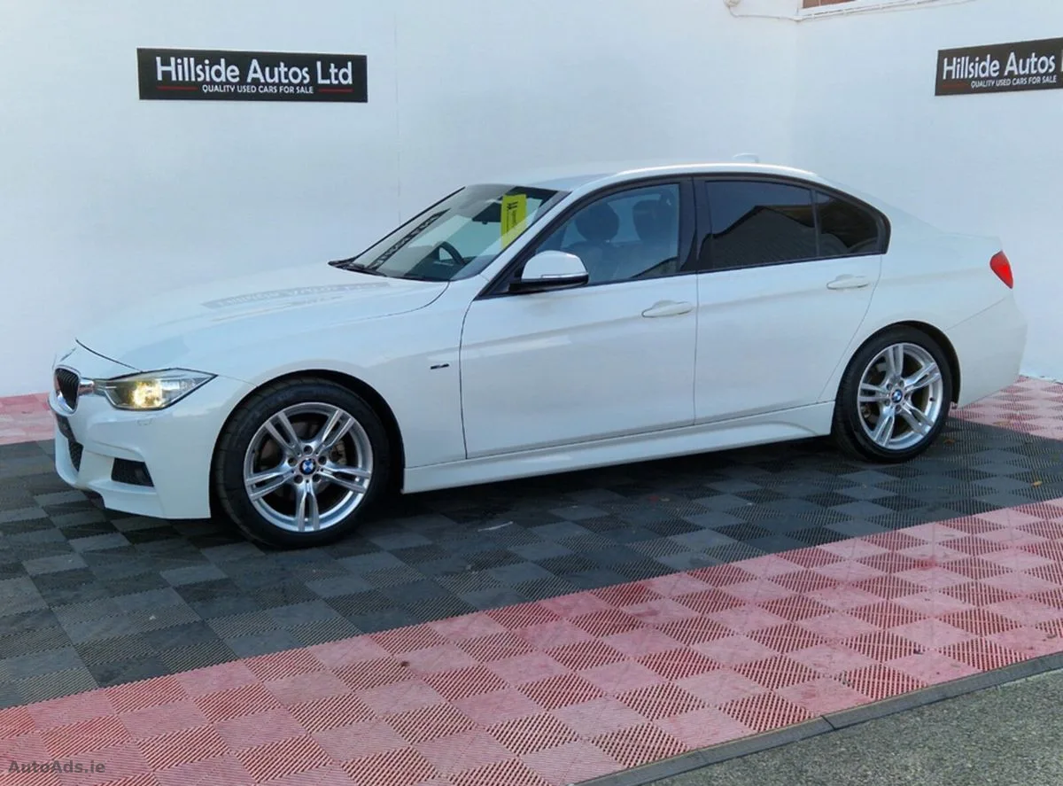 2013 BMW 3-Series – photo 4