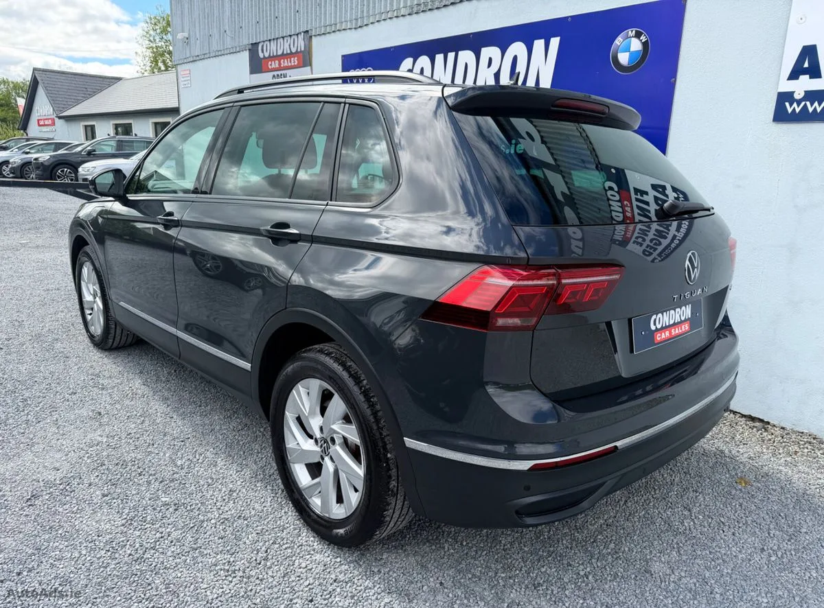 2024 Volkswagen Tiguan – photo 3