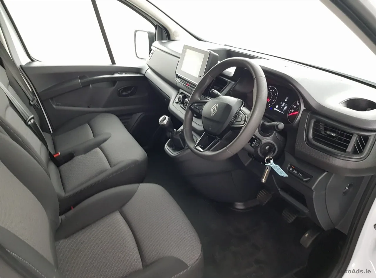 2025 Renault Trafic – photo 8